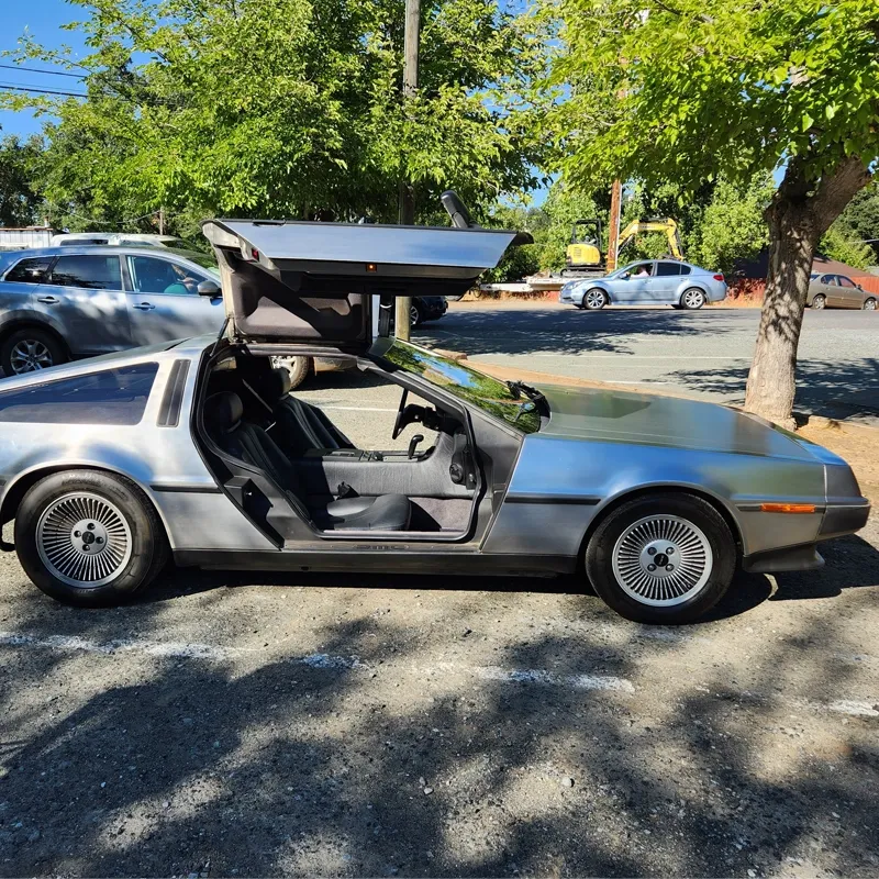 Front three-quarter view of the stainless steel 1981 DeLorean DMC-12